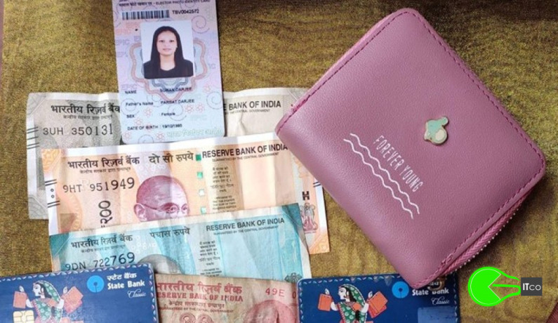 found-a-wallet-at-gangtok-big-0