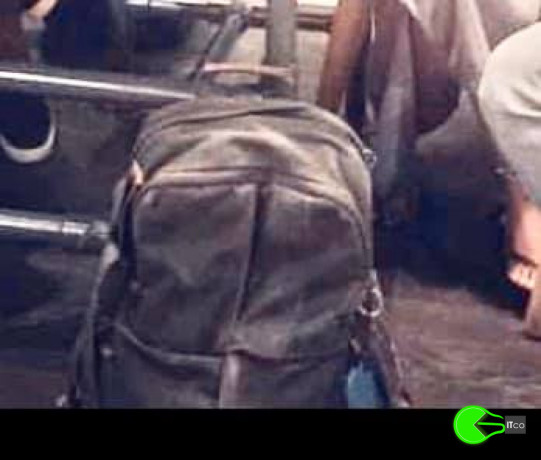 lost-laptop-backpack-at-sydney-international-airport-big-0