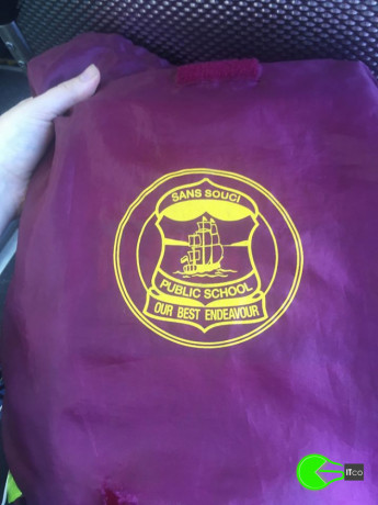 found-school-bag-with-library-books-on-the-bus-426-big-0