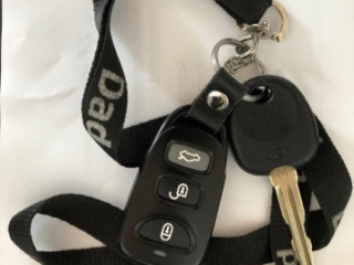 Found Hyundai car key at Domain Rd, South Yarra