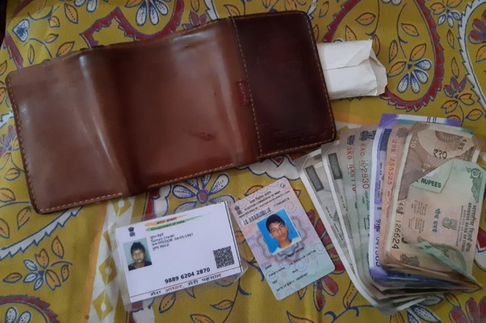 found-wallet-with-cash-at-jorethang-big-0