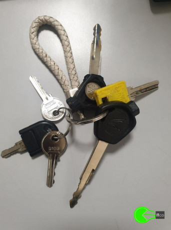 found-keys-at-hmale-big-0